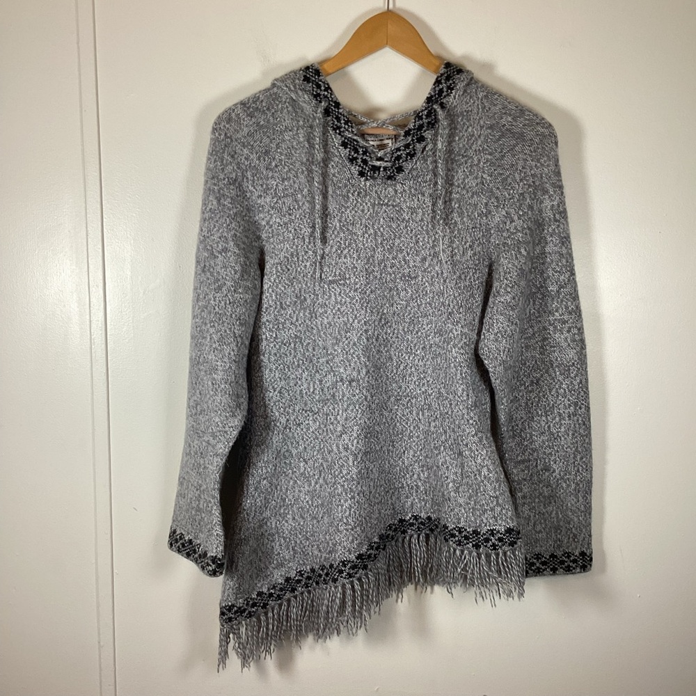 Alpaca Connection Sweater Hoodie Women’s Size S Gray Black Fringe Asymmetrical